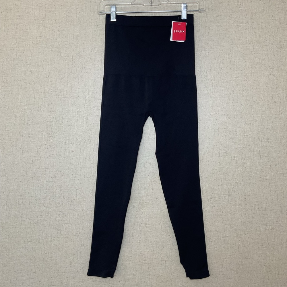 Spanx Look At Me Now Very Black Leggings